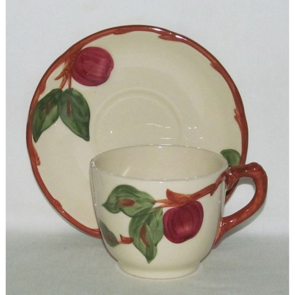 Franciscan China APPLE Cup and Saucer Set (USA) - Picture 2 of 3
